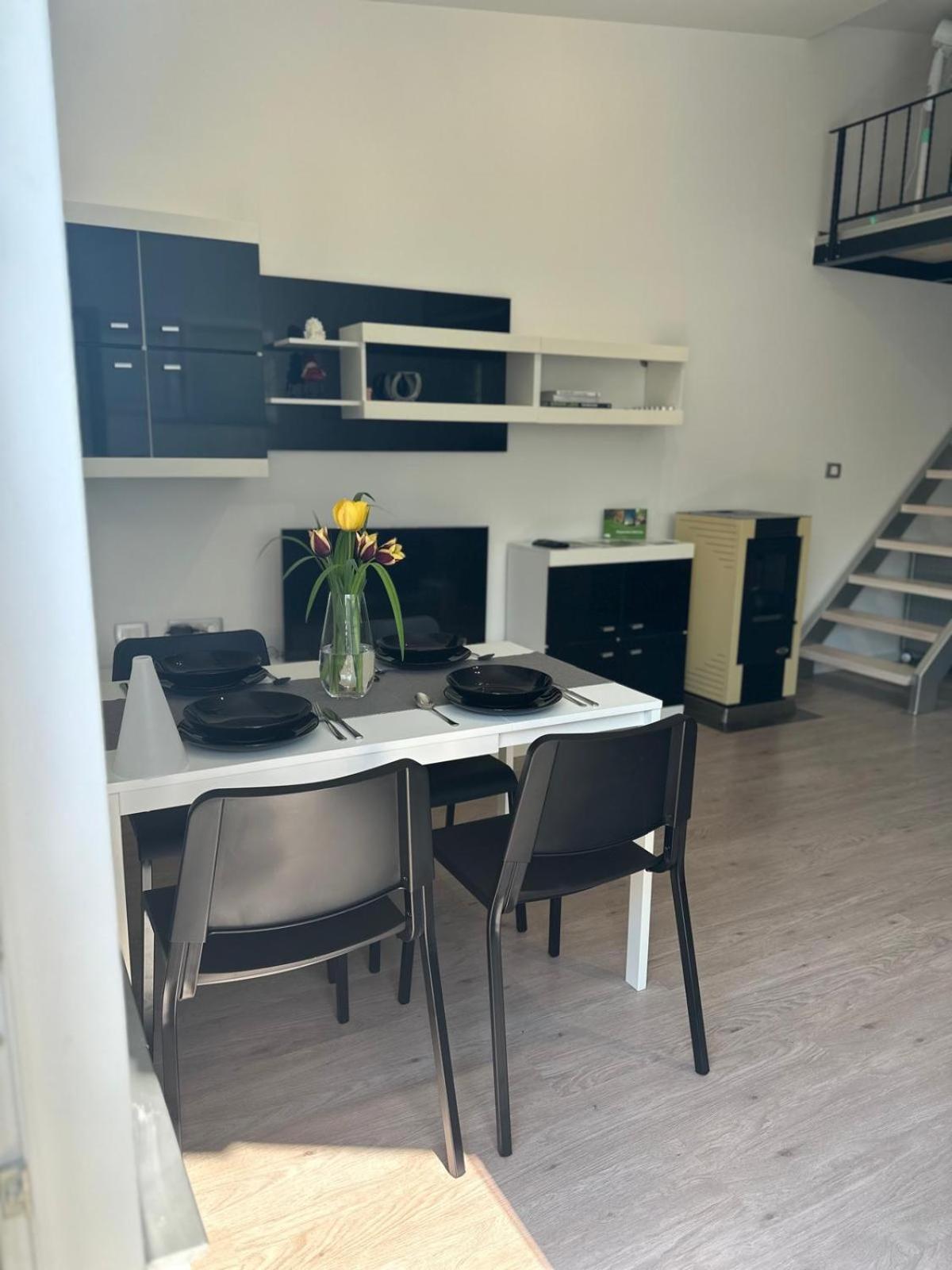Apartment Stucin Vipava Eksteriør bilde