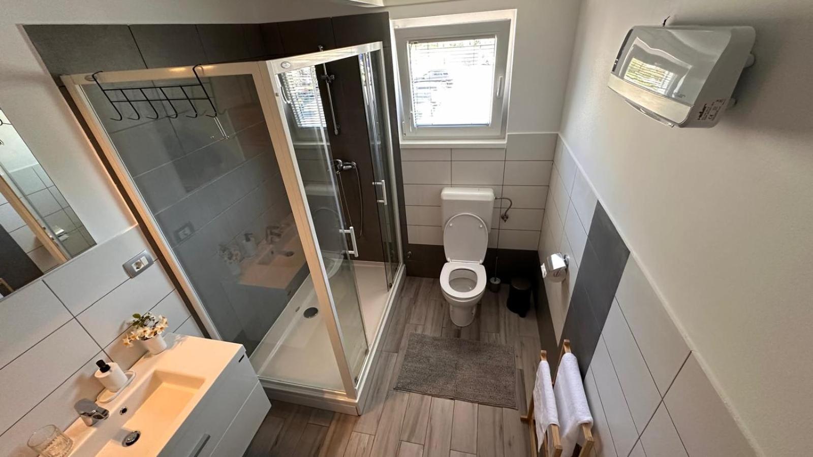 Apartment Stucin Vipava Eksteriør bilde