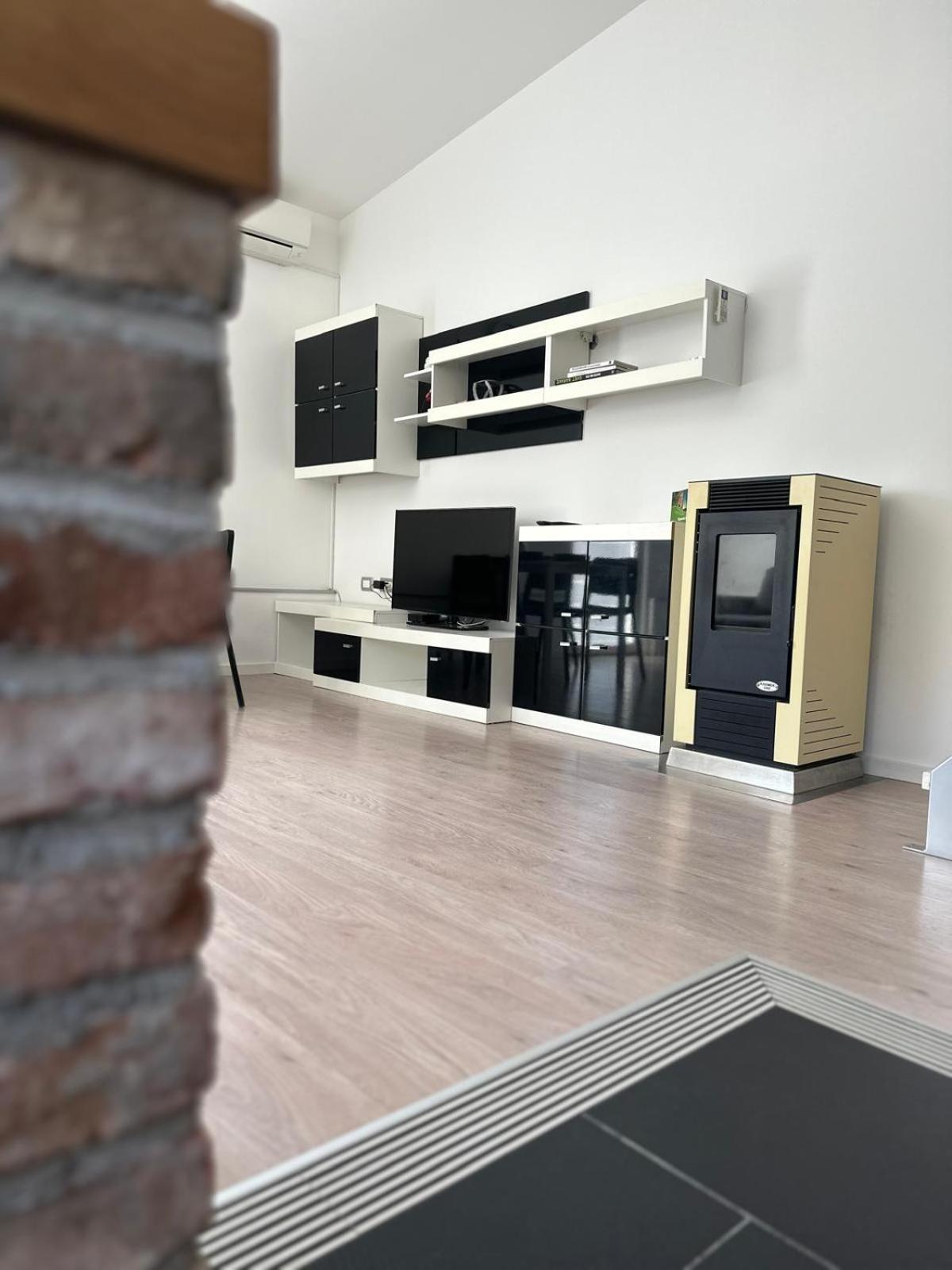Apartment Stucin Vipava Eksteriør bilde